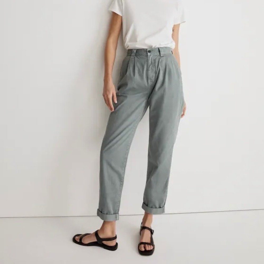 Madewell Overcast Green Garment-Dyed Tapered Chino Pants Size 25